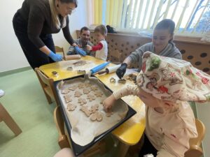 Zajęcia otwarte z rodzicami-wspólne tańce z panią Basią