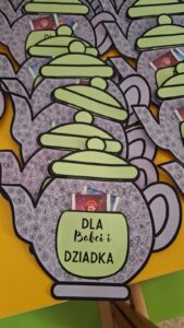 Laurki wykonane dla dziadków przez dzieci