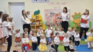 Dzieci występują dla babci i dziadka