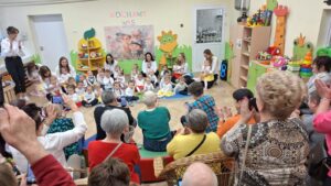 Dzieci występują dla babci i dziadka