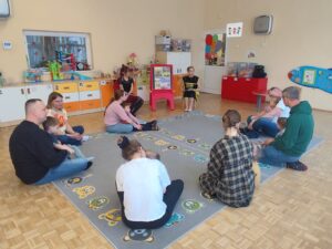 Ciocia opowiada o wiośnie