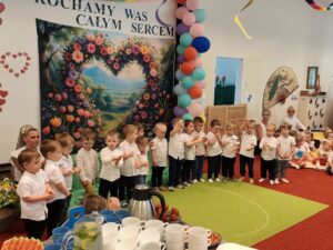 Dzieci występujące przed rodzicami